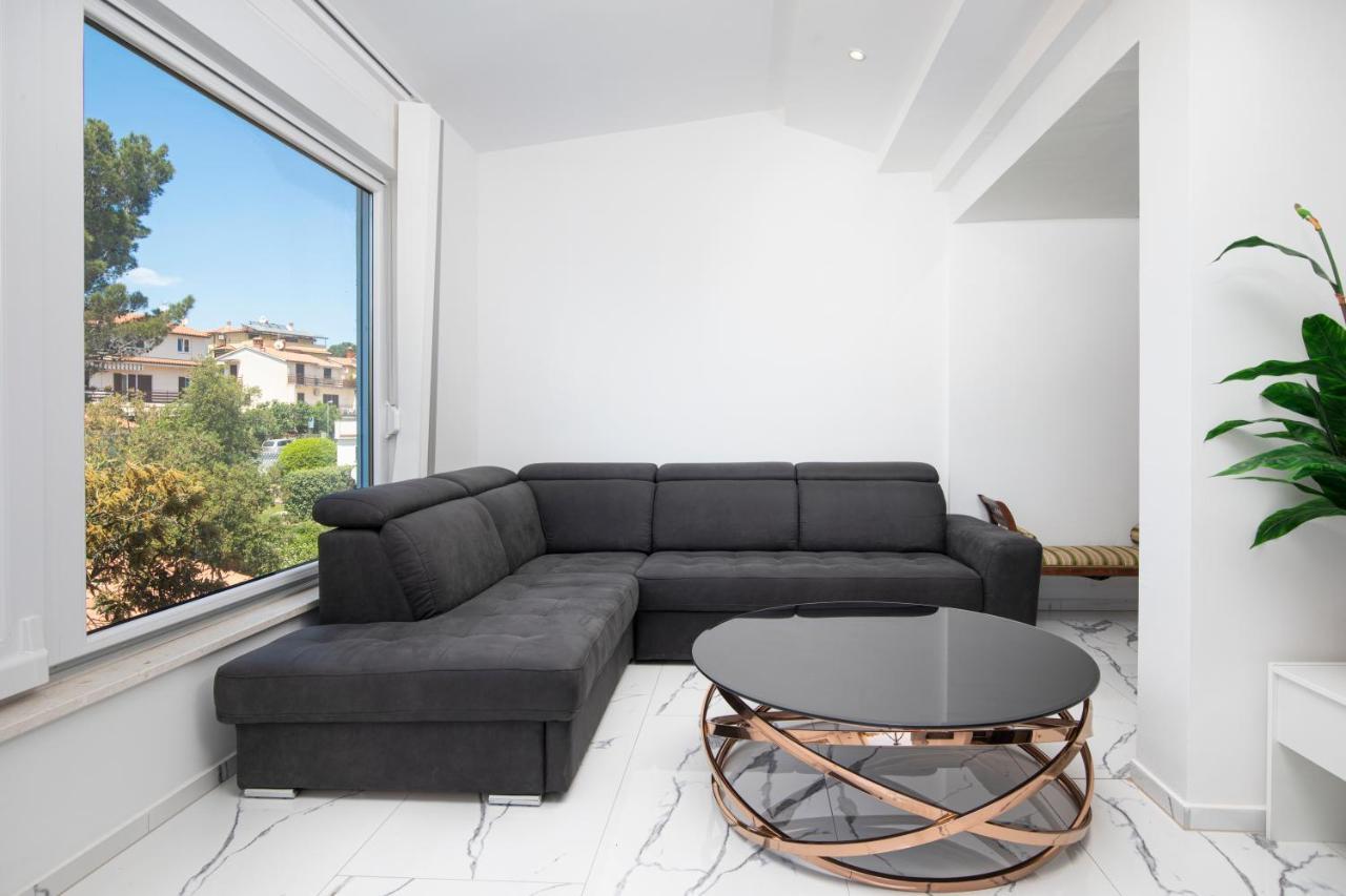 Pjescana Uvala Sea View Apartment Kültér fotó