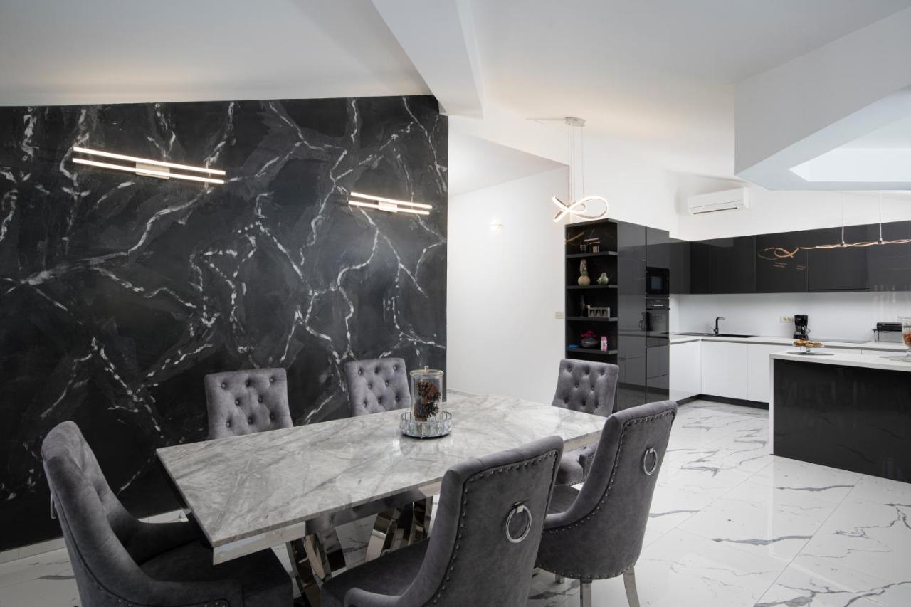 Pjescana Uvala Sea View Apartment Kültér fotó