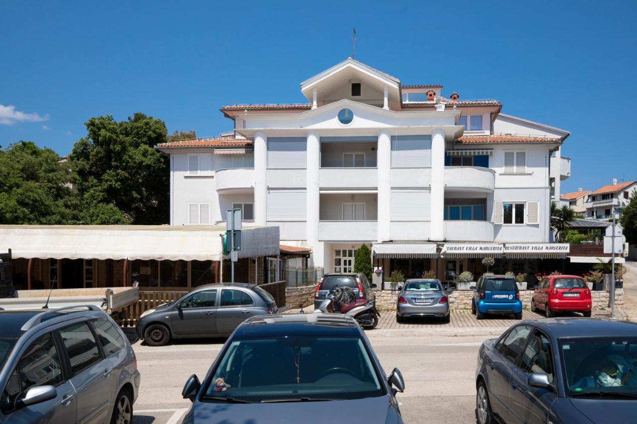 Pjescana Uvala Sea View Apartment Kültér fotó