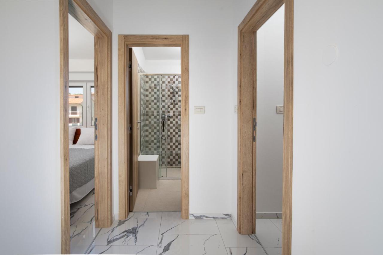 Pjescana Uvala Sea View Apartment Kültér fotó